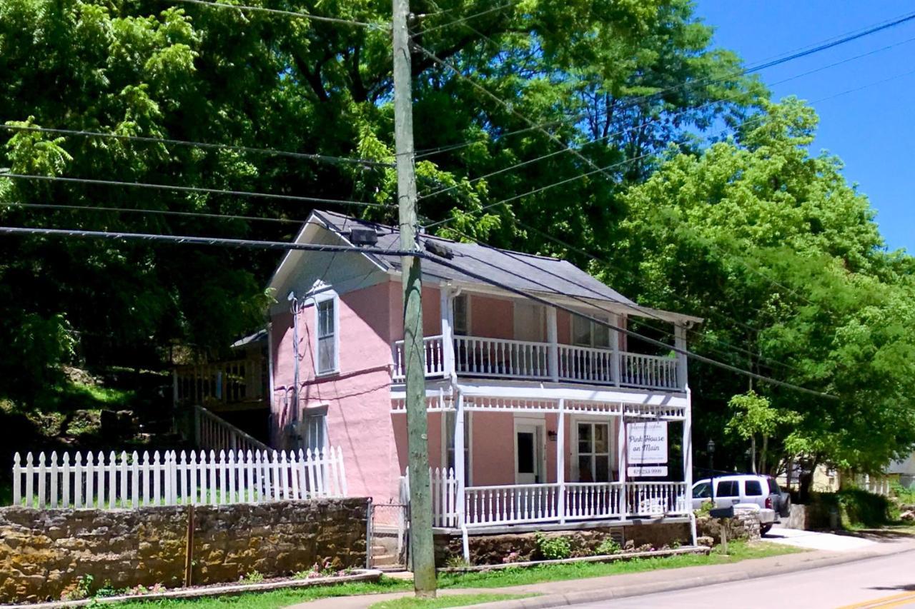 The Pink House On Main - Lower يوريكا سبرينغز المظهر الخارجي الصورة